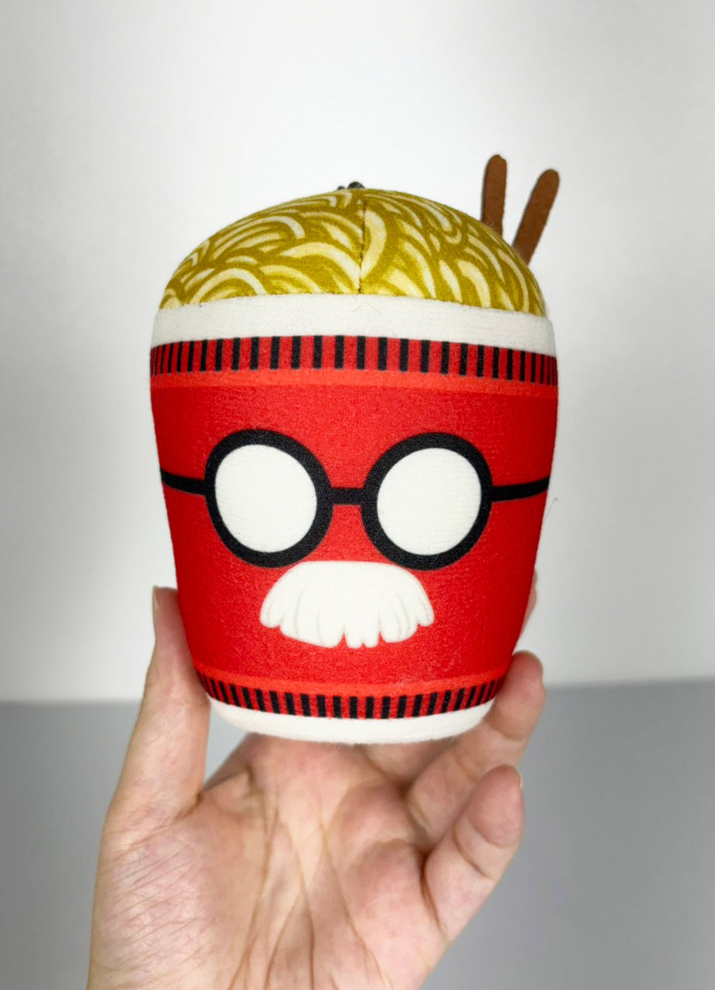 Sakamoto Days - Sakamoto Taro Ramen 4"H Clip Plush