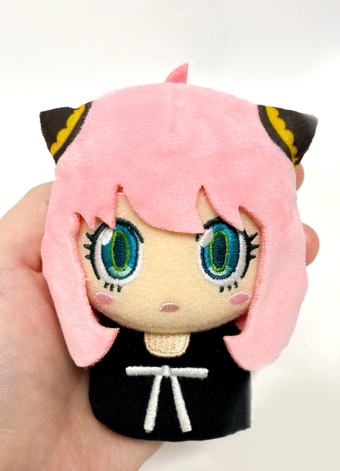 Spy X Family - Anya Forger Inquisitive Look Plush 4"H Keychain