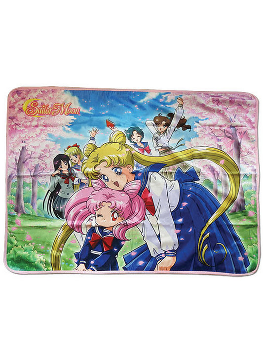 Sailor Moon R - Usagi Group Sublimation Throw Blanket 46"W x 60"H