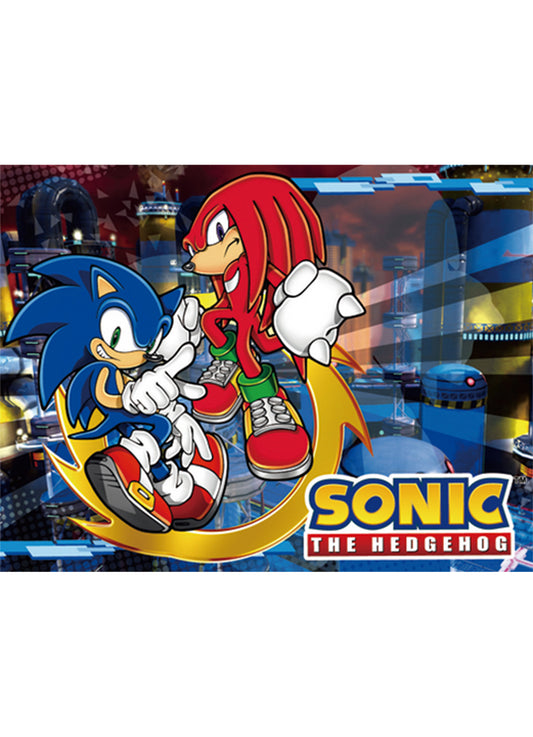 Sonic The Hedgehog - Sonic The Hedgehog & Knuckles The Echidna Sublimation Throw Blanket 46"W x 60"H